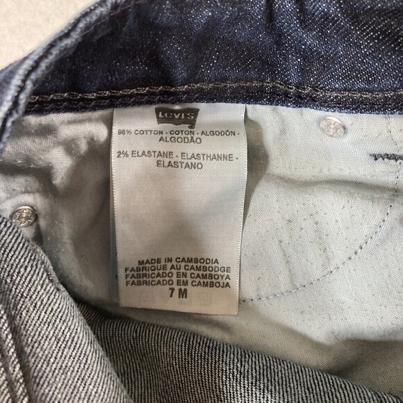 LEVIS Bold Curve Flared Jeans Womens Size 7 M Blue Dark Wash Denim Stretch - Picture 8 of 8